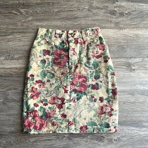 Vintage Stuffed Shirt Floral Denim Skirt